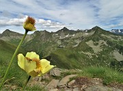 66 Vista verso i Laghi di Porcile con Valegino e Cima Cadelle